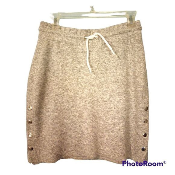 Missguided stretchy elastic waist skirt with silver buttons - Picture 1 of 10